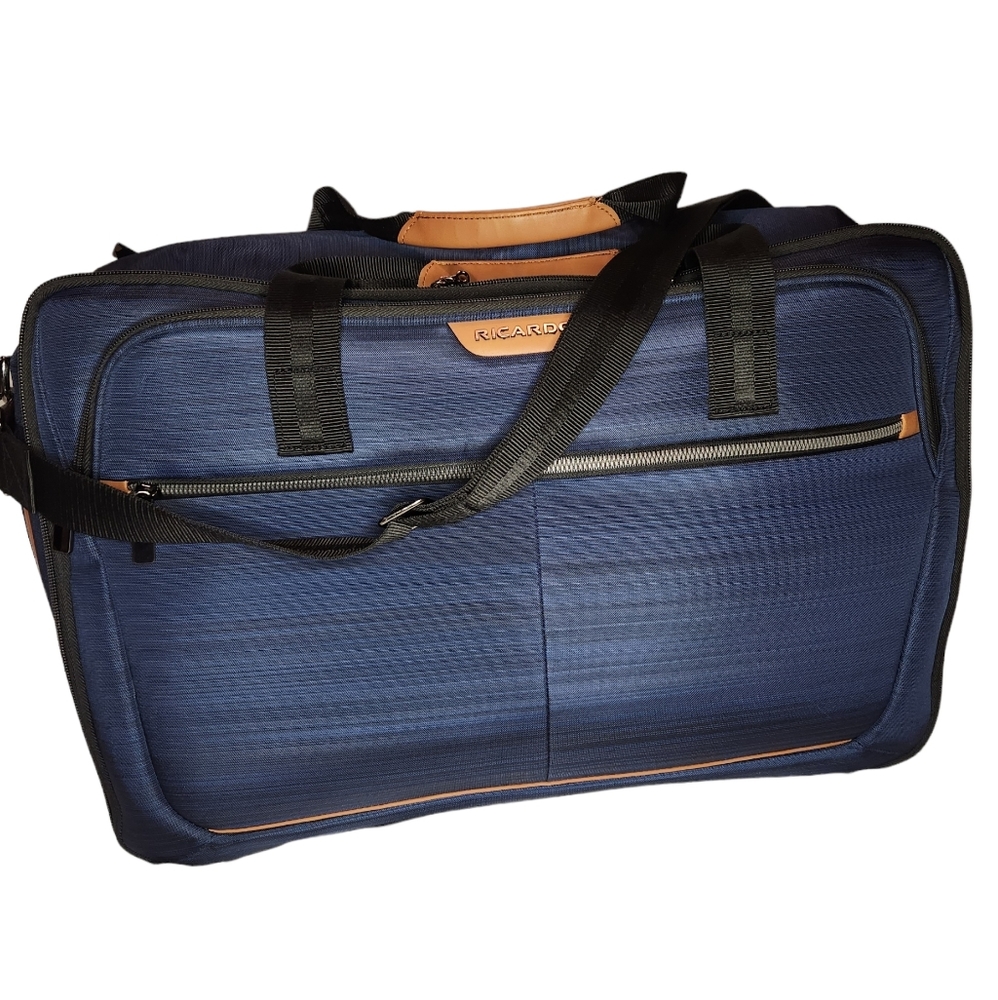 ❤️ RICARDO BEVERLY HILLS 20'' Four Way Convertible Carry-On